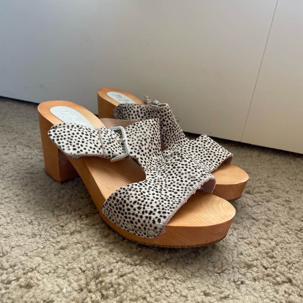 Faux Spotted Fur Chunky Sandals - Size 9